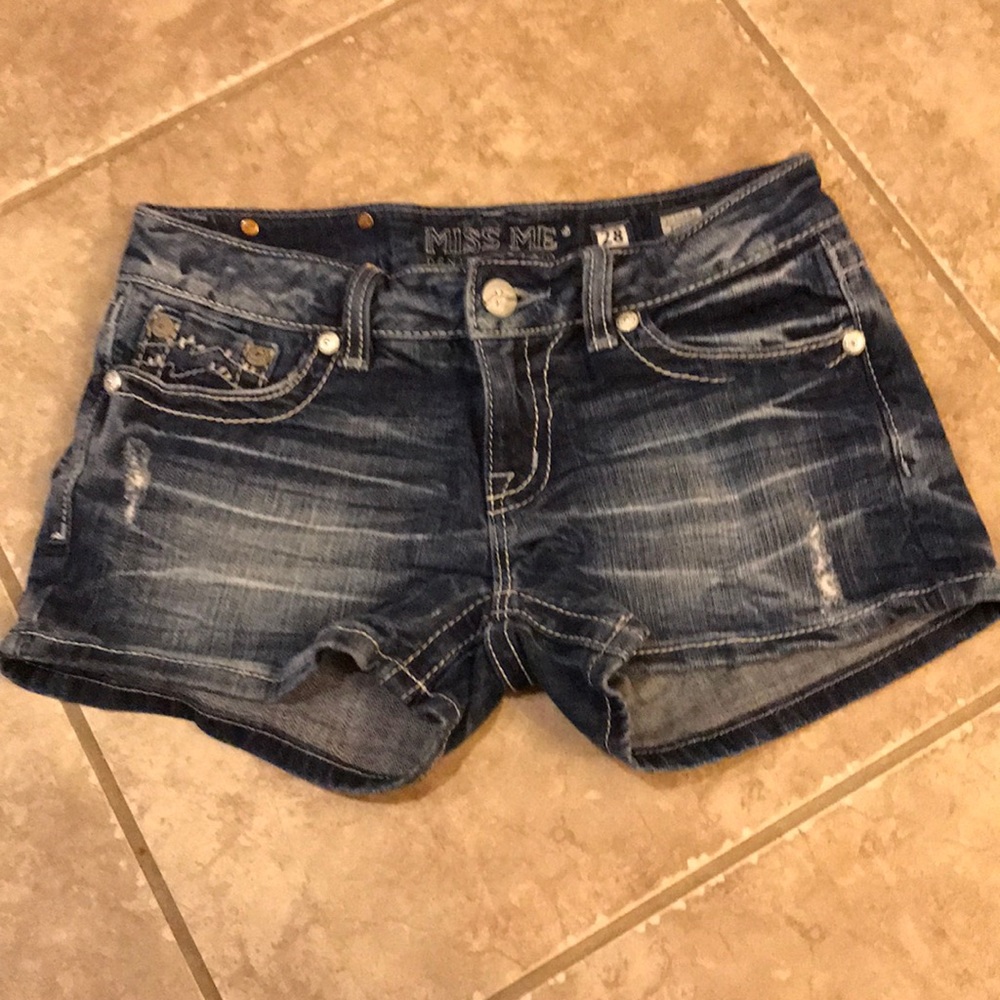 Miss Me jean shorts